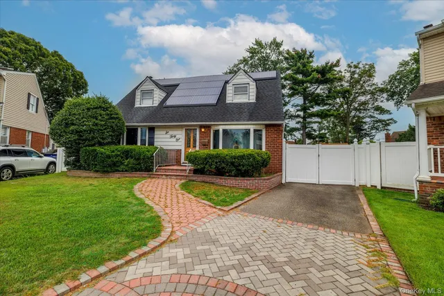 $838,000 | 631 Lenore Lane, Elmont, NY 11003