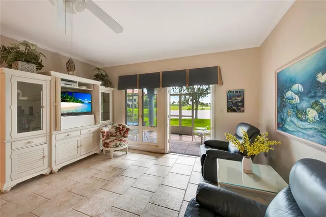 $349,900 | 5065 Harmony Circle, Unit 105, Vero Beach, FL 32967