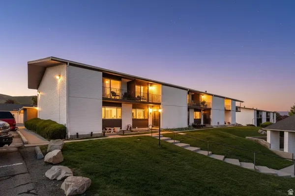 $319,900 | 41 Benchmark Village, Tooele, UT 84074