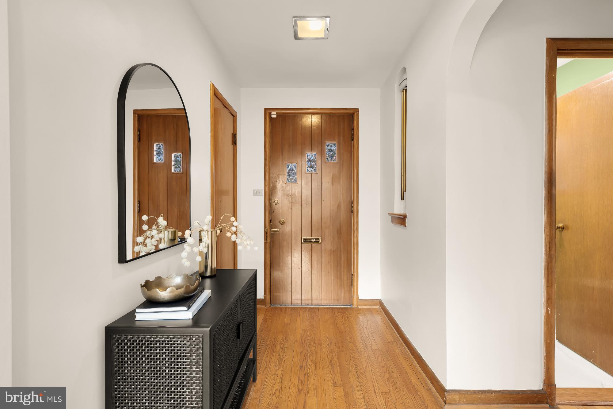 1102 Dale Drive Silver Spring, MD 20910 - Photo 11 of 59