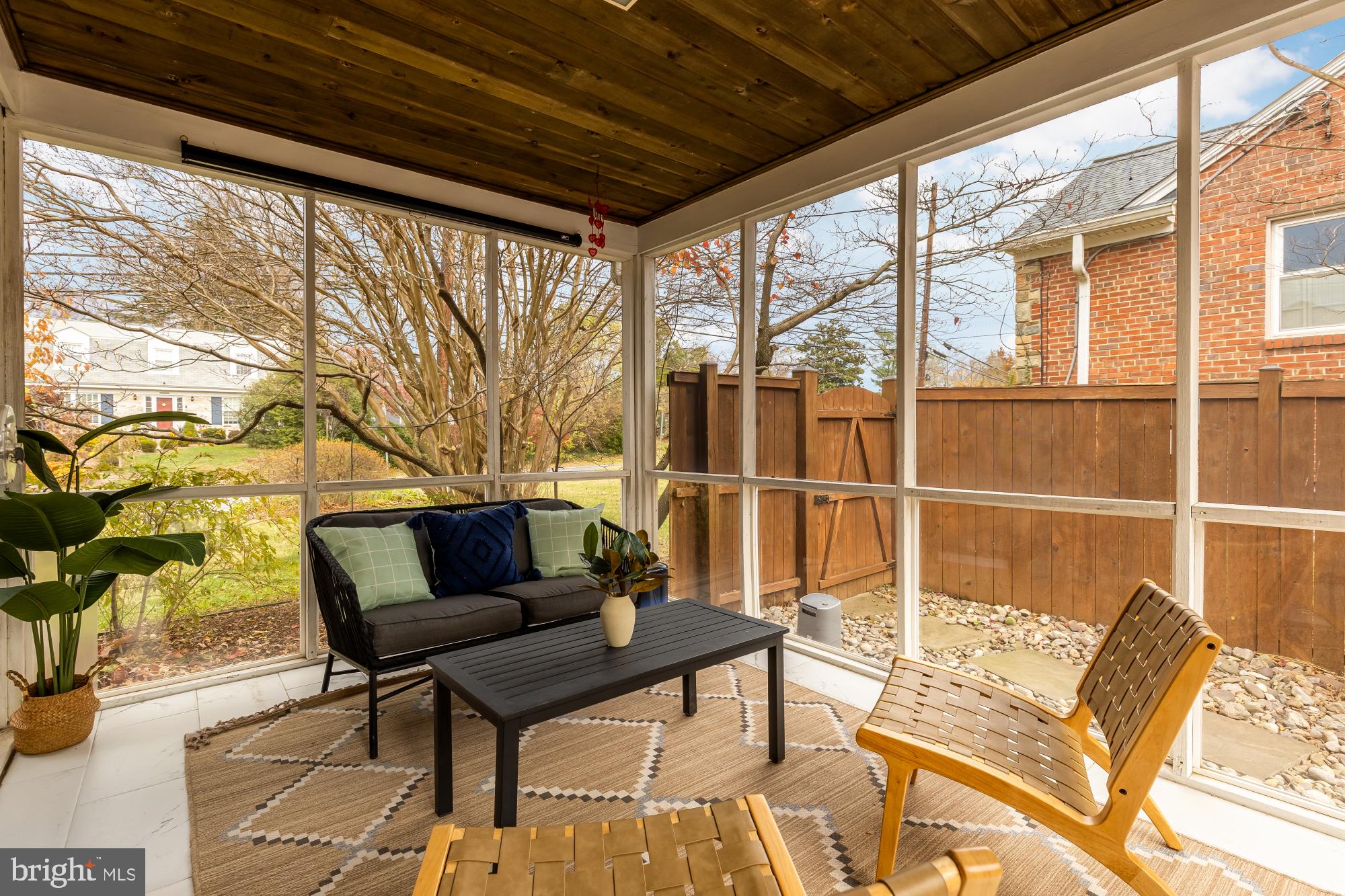 1102 Dale Drive Silver Spring, MD 20910 - Photo 10 of 59