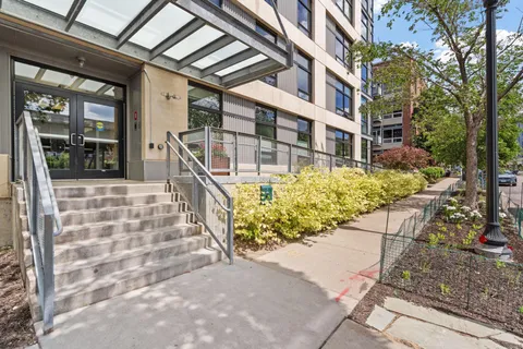 $290,000 | 720 North 4th Street, Unit 405, Minneapolis, MN 55401