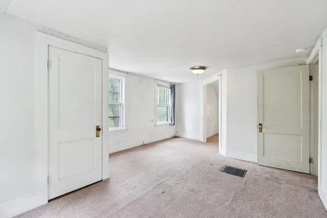 $425,000 | 705-707 Maine Avenue, Farmingdale, ME 04344