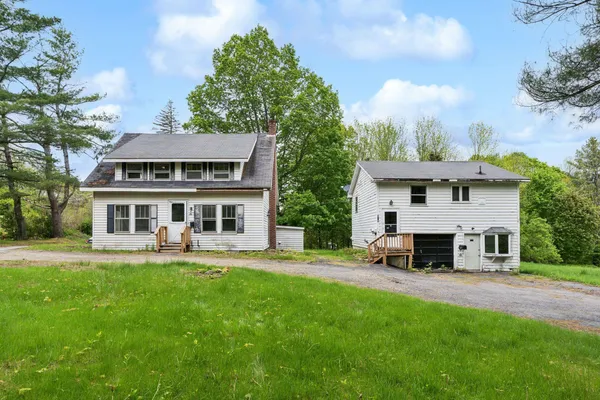 $399,000 | 705-707 Maine Avenue, Farmingdale, ME 04344