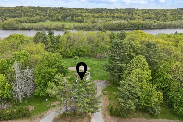 $399,000 | 705-707 Maine Avenue, Farmingdale, ME 04344