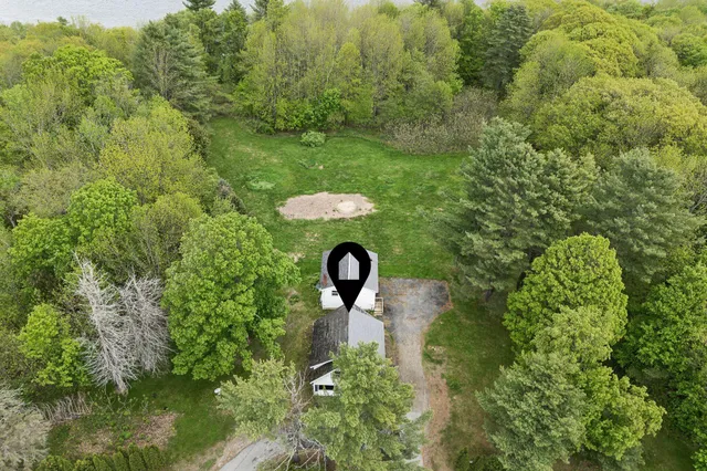 $425,000 | 705-707 Maine Avenue, Farmingdale, ME 04344