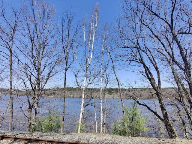 $425,000 | 705-707 Maine Avenue, Farmingdale, ME 04344