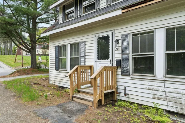 $399,000 | 705-707 Maine Avenue, Farmingdale, ME 04344