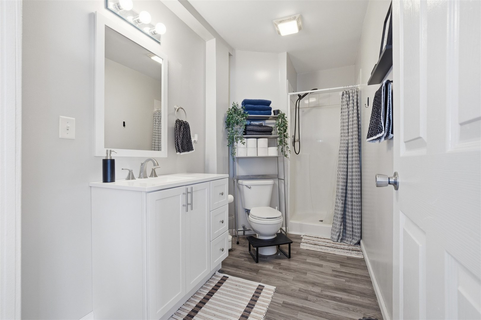 1624 Indiana Street Bloomington, IL 61701 - Photo 11 of 24