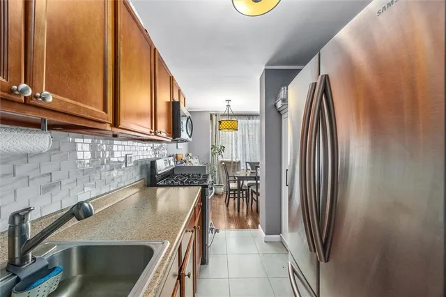 $389,000 | 2930 West 5th Street, Unit E2 | Coney Island