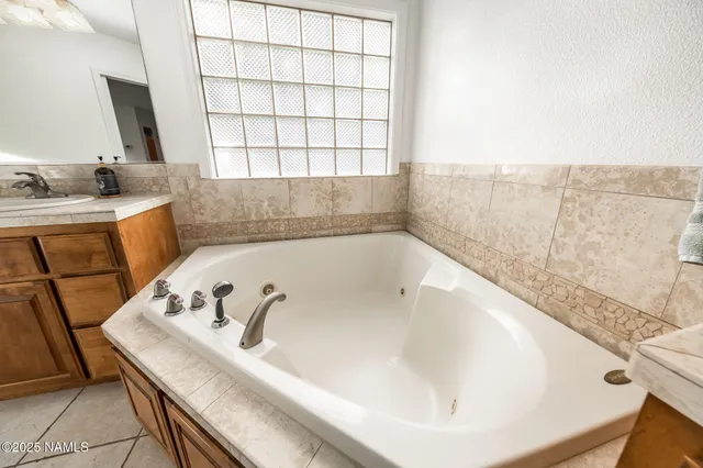 $1,069,000 | 1390 West Melissa Drive, Flagstaff, AZ 86005