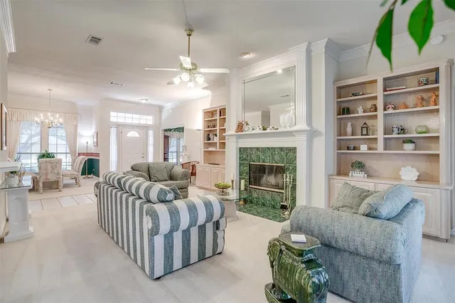 $350,000 | 133 Sunny Meadows Drive, Burleson, TX 76028