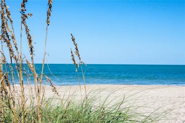 $3,400 | 1821 Mooringline Drive, Unit PHD, Vero Beach, FL 32963