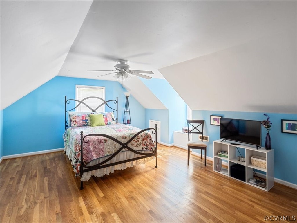 10417 River Road Petersburg, VA 23803 - Photo 20 of 29 a bedroom with furniture and a flat screen tv