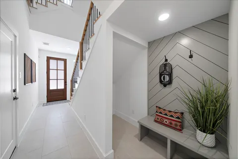 $555,000 | 923 Fisher Street, Unit A, Houston, TX 77018