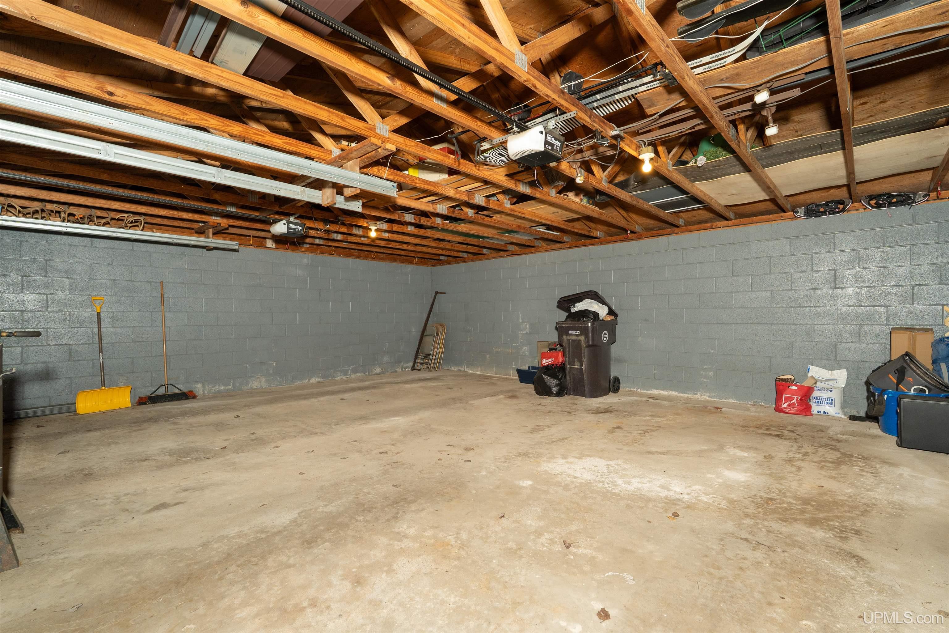 506 N East Gulliver Lake Road Gulliver, MI 49840 - Photo 30 of 46