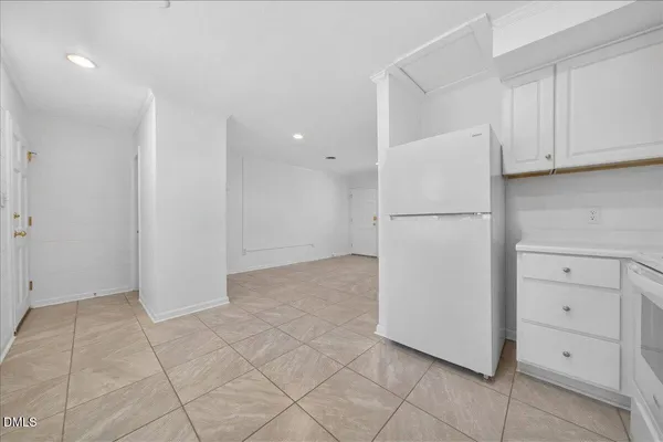 a view of an empty room with window