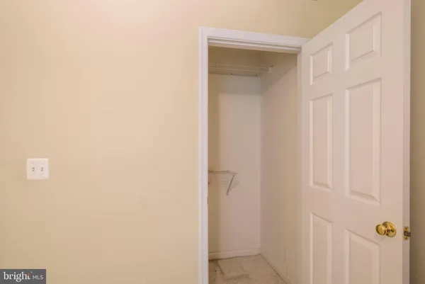 $2,597 | 5916 Founders Hill Drive, Unit 104, Alexandria, VA 22310