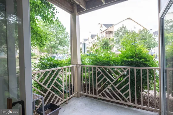 $2,597 | 5916 Founders Hill Drive, Unit 104, Alexandria, VA 22310