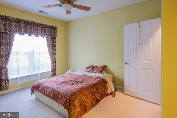 $2,597 | 5916 Founders Hill Drive, Unit 104, Alexandria, VA 22310