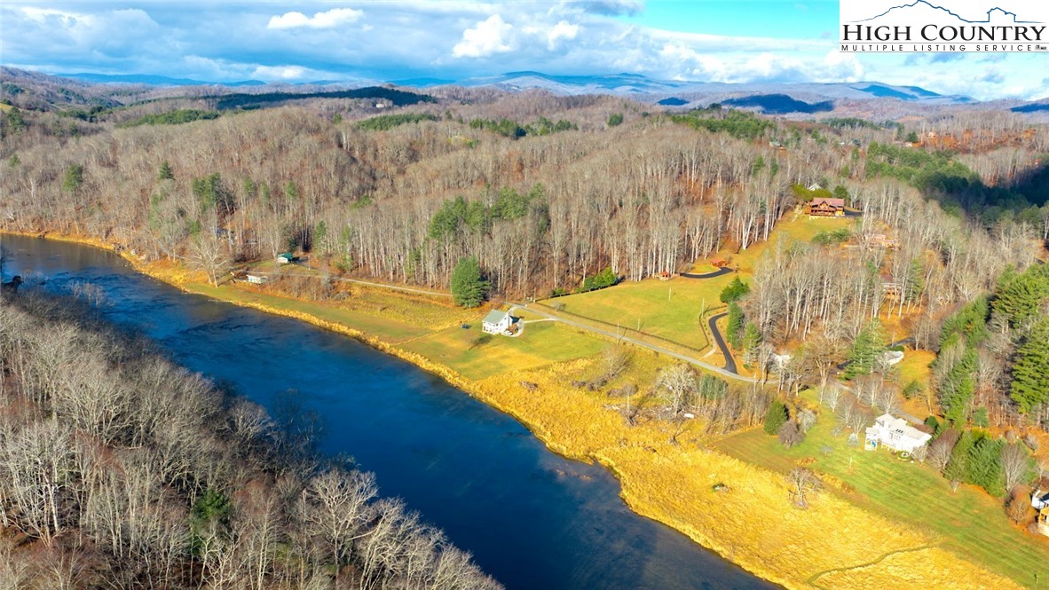 7 Legra Road Grassy Creek, NC 28631 - Photo 33 of 35 a view of an outdoor space and a lake view