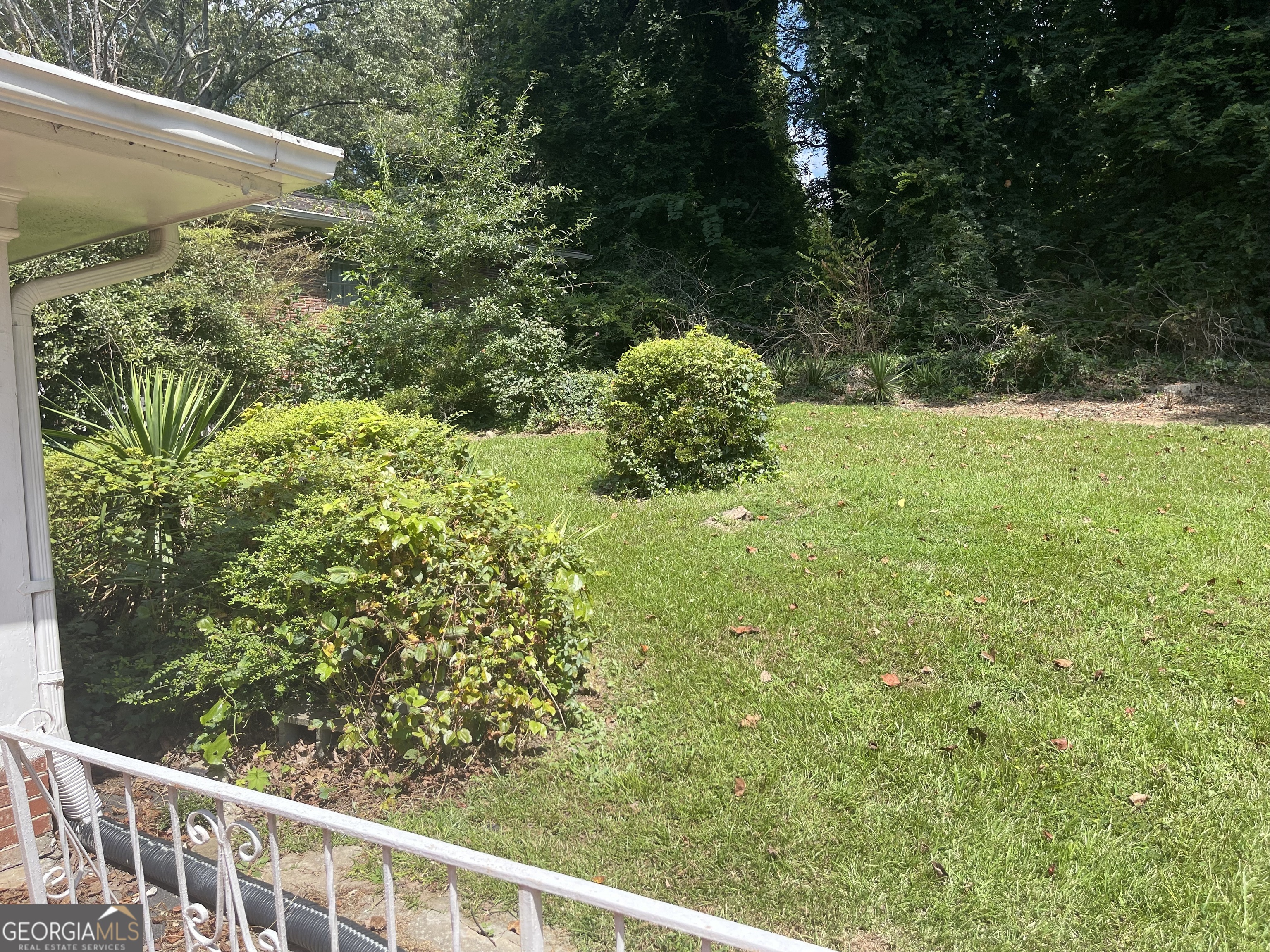 3027 Collier Drive Northwest Atlanta, GA 30318 - Photo 22 of 24 a view of a yard