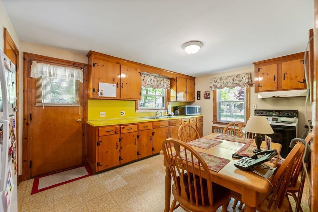 3 Amey Road Wayland, MA 01778 - Photo 4 of 16 Gallery Image 4