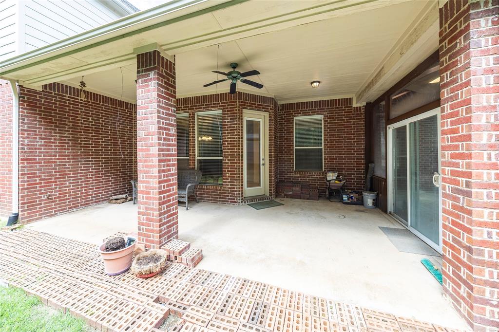 220 Justin Road Murphy, TX 75094 - Photo 35 of 40 View of patio / terrace featuring a ceiling fan