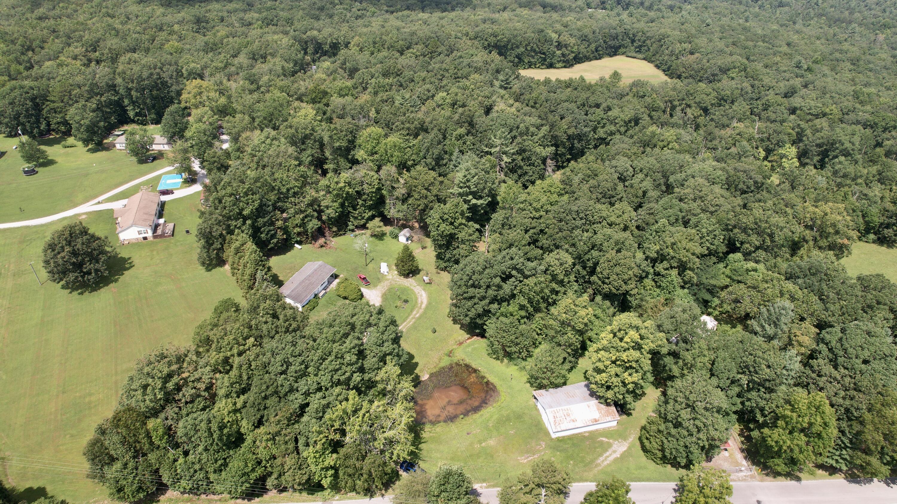 1096 Jewett Road Grandview, TN 37337 - Photo 25 of 36 dji_fly_20230822_130040_20_1692724490231