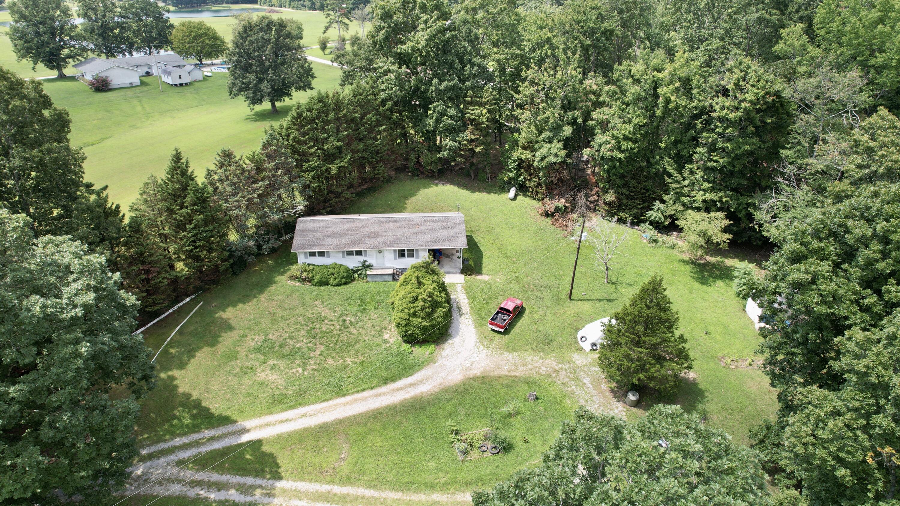 1096 Jewett Road Grandview, TN 37337 - Photo 35 of 36 dji_fly_20230822_130516_23_1692724100500