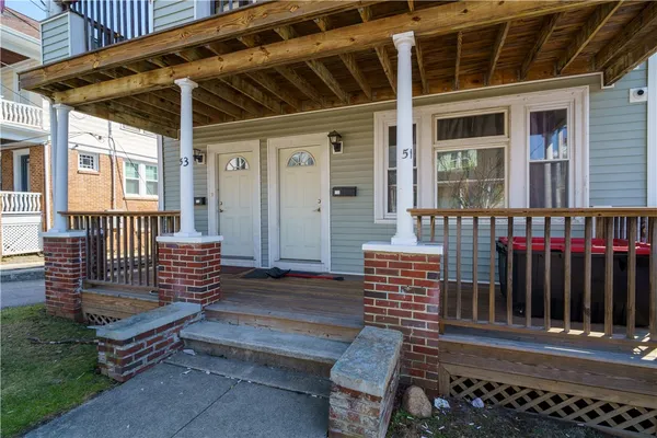 $2,500 | 51 Huxley Avenue, Unit 2, Providence, RI 02908