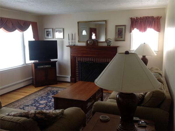 188 Montgomery Road Westfield, MA 01085 - Photo 9 of 15 Gallery Image 9