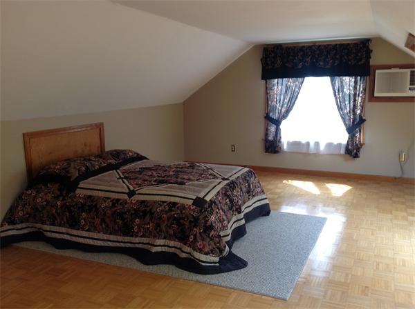 188 Montgomery Road Westfield, MA 01085 - Photo 10 of 15 Gallery Image 10