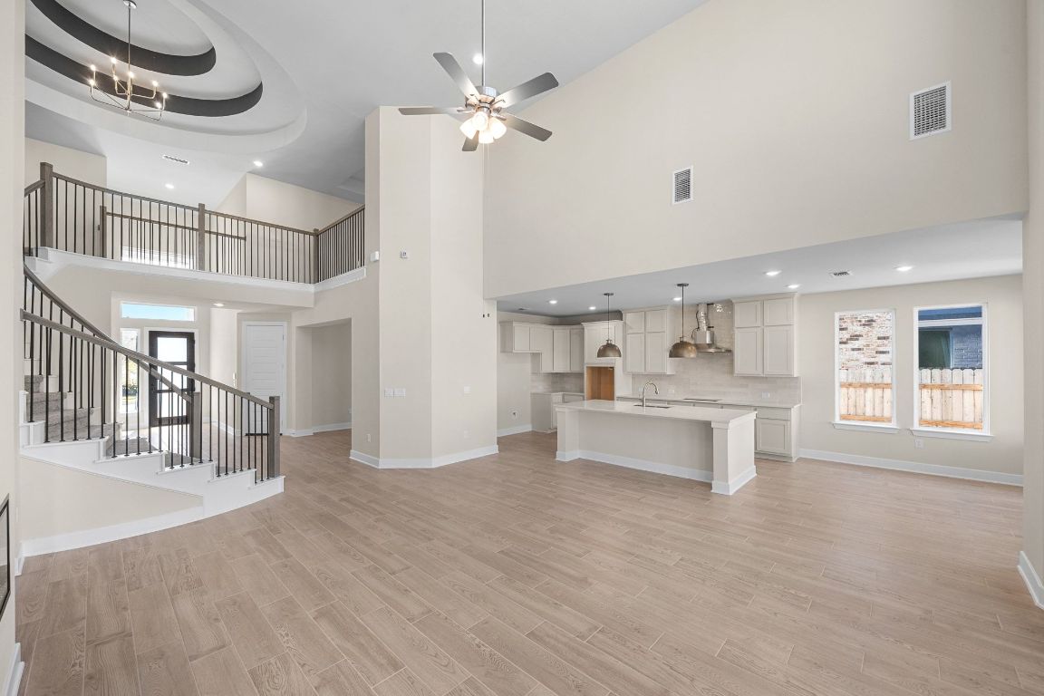 209 Crownbeard Street Georgetown, TX 78633 - Photo 3 of 29