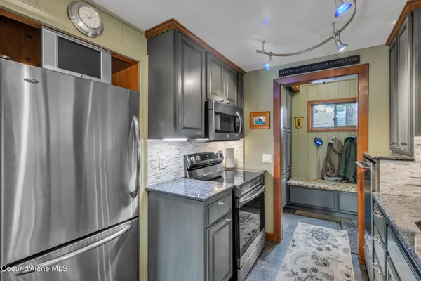 $2,600,000 | 5892 West Harbor Drive, Coeur D'Alene, ID 83814