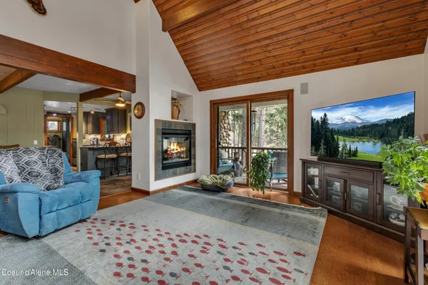 $2,600,000 | 5892 West Harbor Drive, Coeur D'Alene, ID 83814