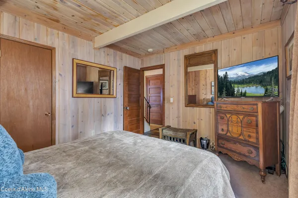 $2,600,000 | 5892 West Harbor Drive, Coeur D'Alene, ID 83814