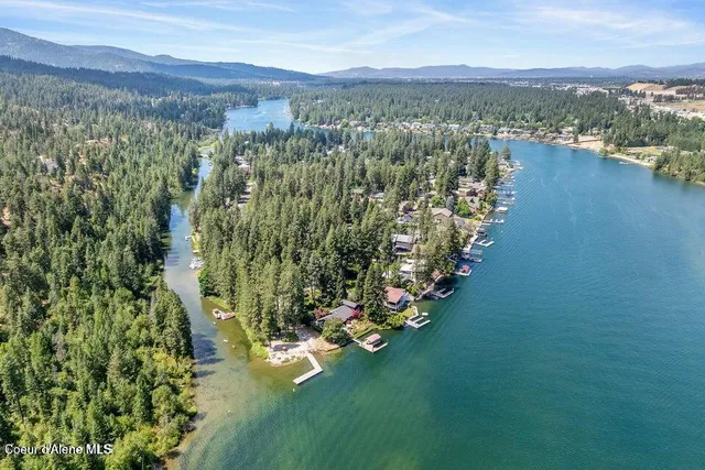 $2,600,000 | 5892 West Harbor Drive, Coeur D'Alene, ID 83814
