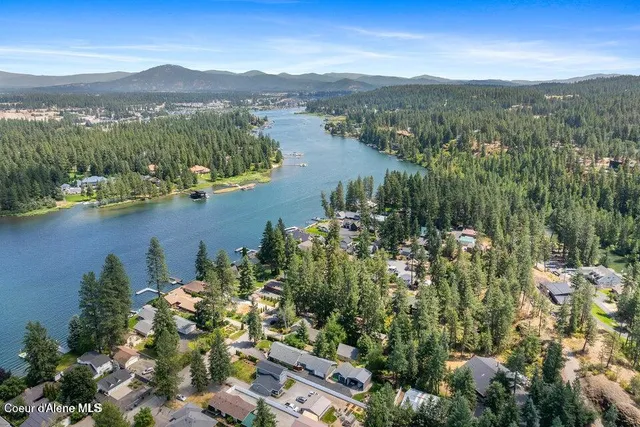 $2,600,000 | 5892 West Harbor Drive, Coeur D'Alene, ID 83814