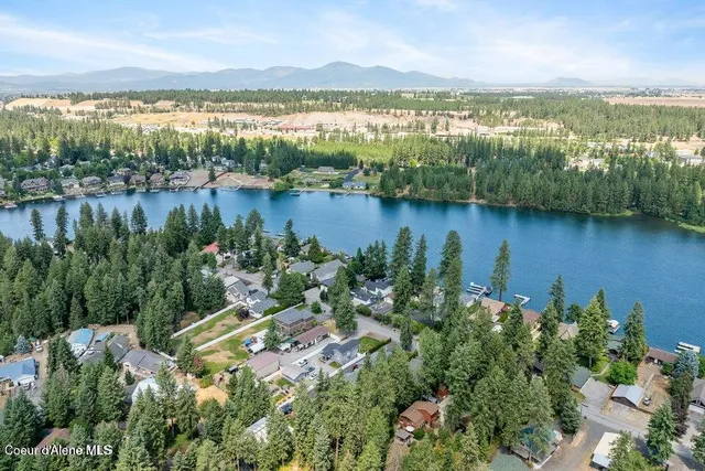 $2,600,000 | 5892 West Harbor Drive, Coeur D'Alene, ID 83814