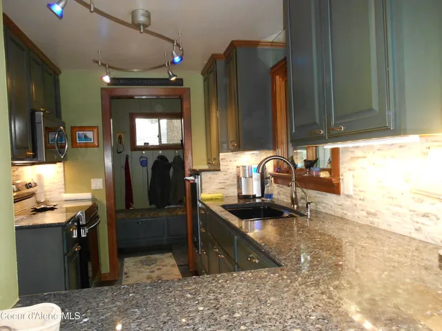 $2,600,000 | 5892 West Harbor Drive, Coeur D'Alene, ID 83814