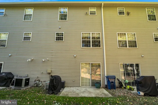 $204,900 | 6302 Darlington Drive, Harrisburg, PA 17112