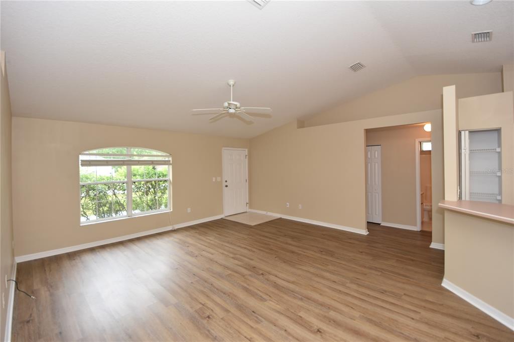 32 Slumber Path Palm Coast, FL 32164 - Photo 4 of 28