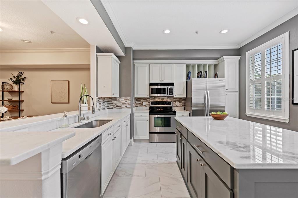 1451 Common Way Road Orlando, FL 32814 - Photo 9 of 38