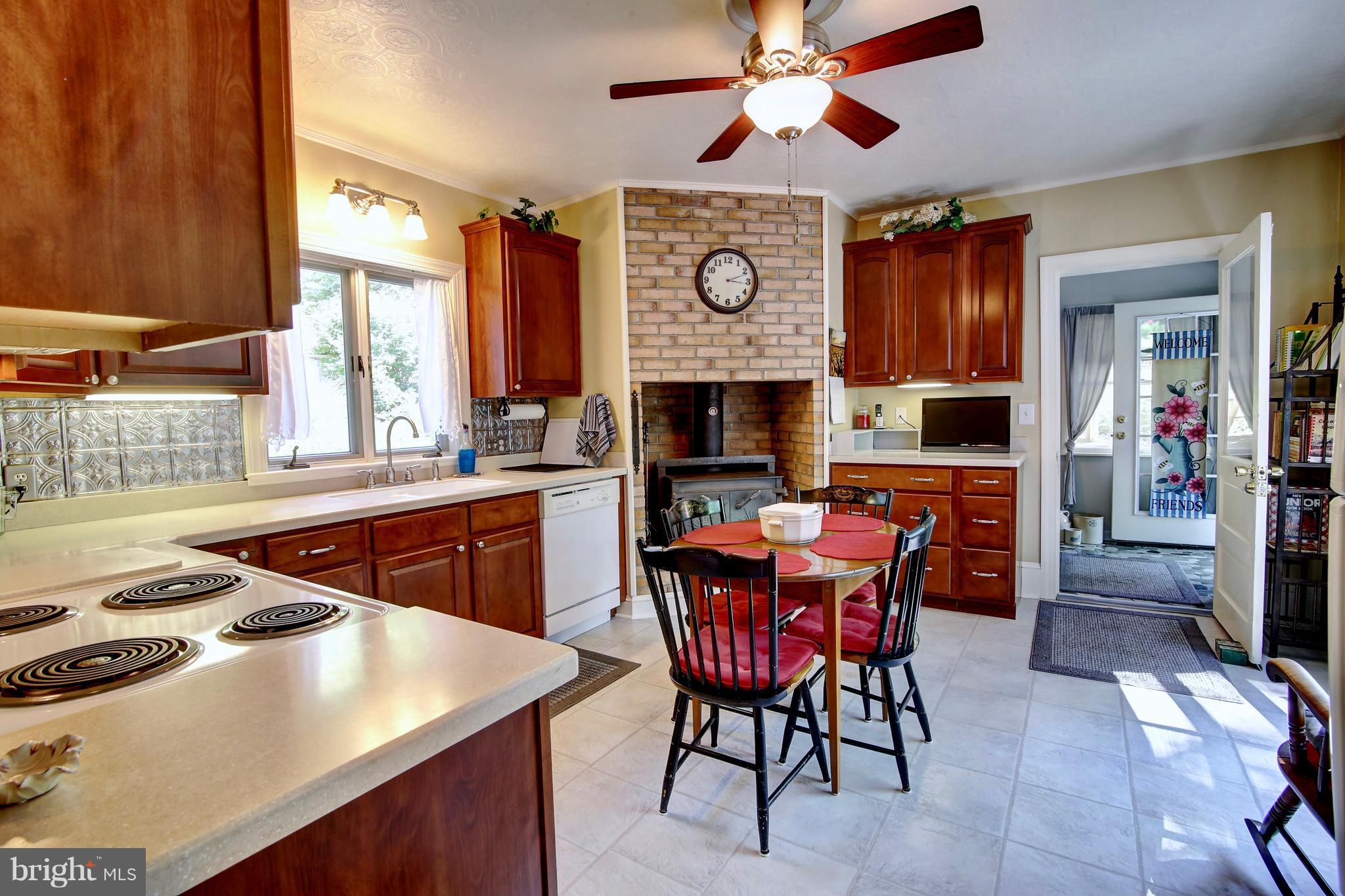 25529 Military Road Cascade, MD 21719 - Photo 14 of 30 Kitchen