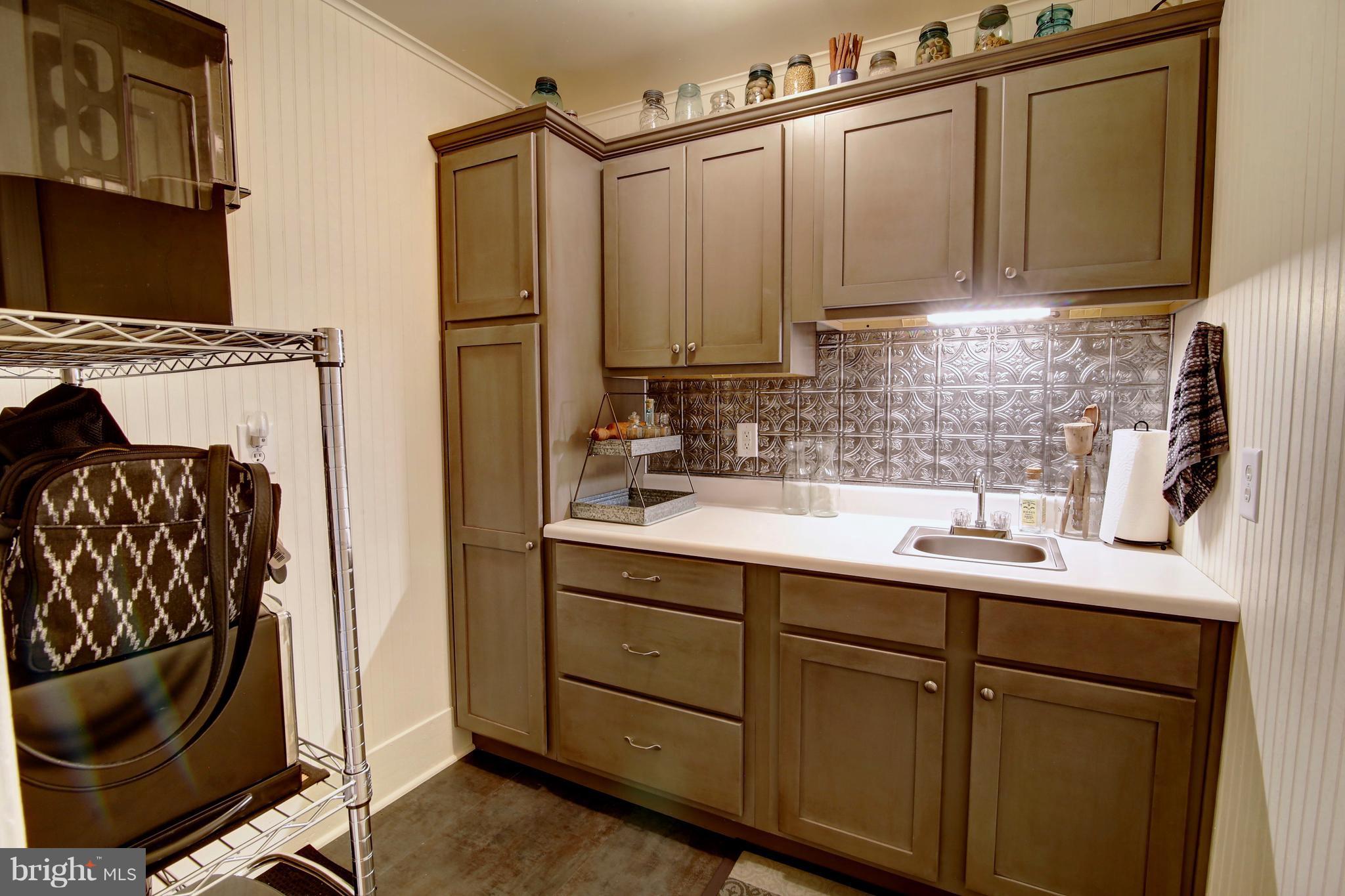 25529 Military Road Cascade, MD 21719 - Photo 15 of 30 Butler Pantry