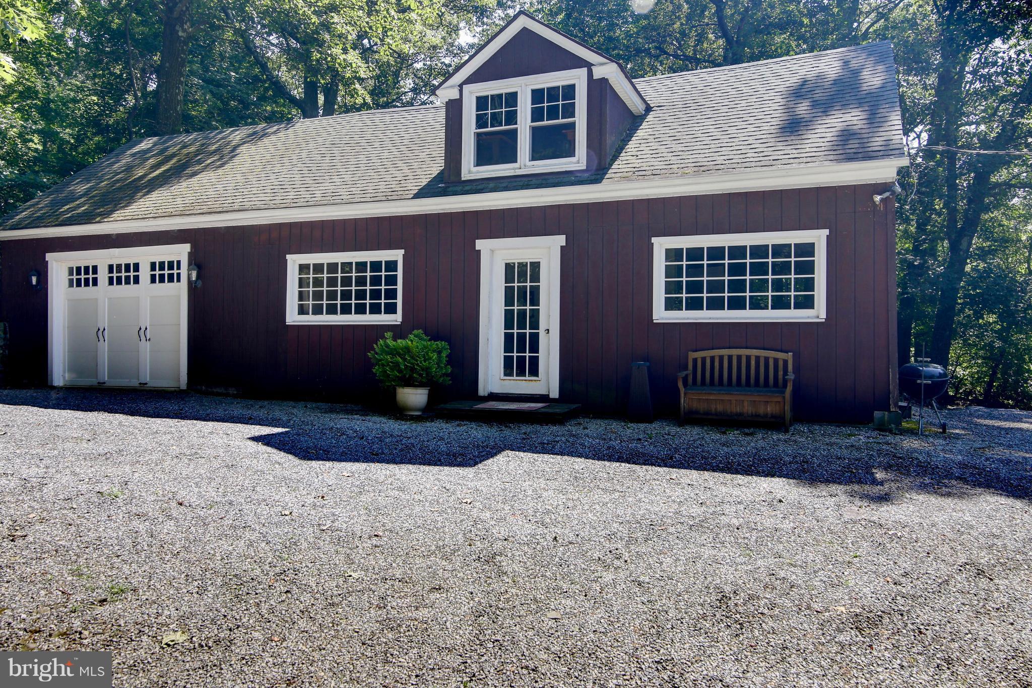 25529 Military Road Cascade, MD 21719 - Photo 8 of 30 Exterior Garage