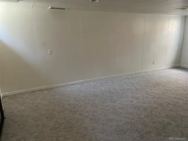 a view of empty room