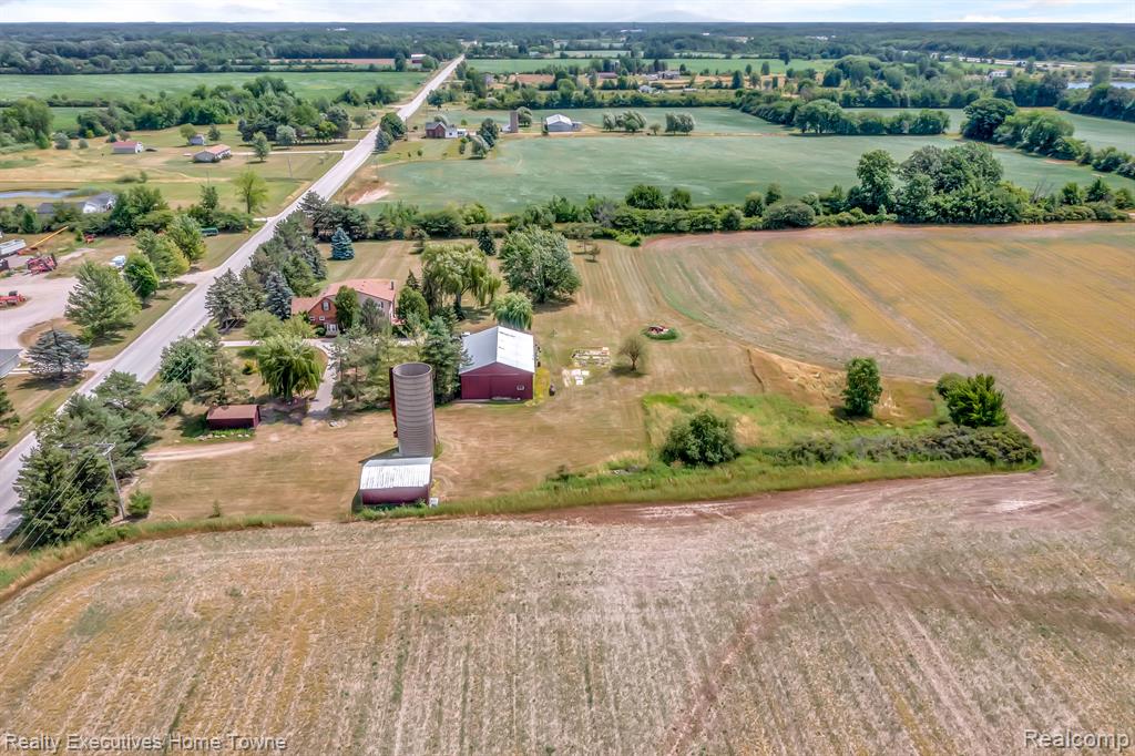 11653 Burt Road Memphis, MI 48041 - Photo 40 of 49