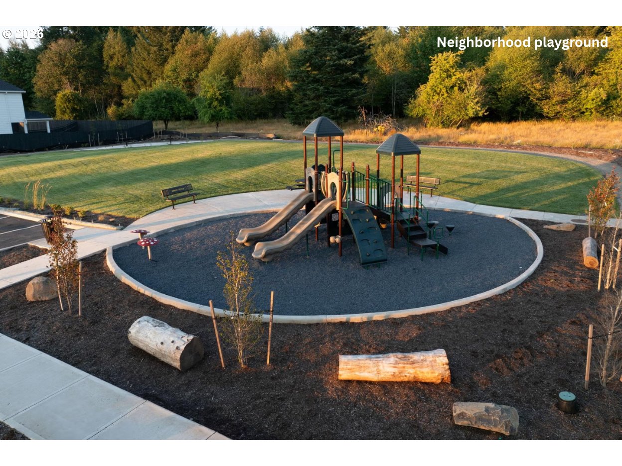 8400 North Hargrave Street Camas, WA 98607 - Photo 5 of 9